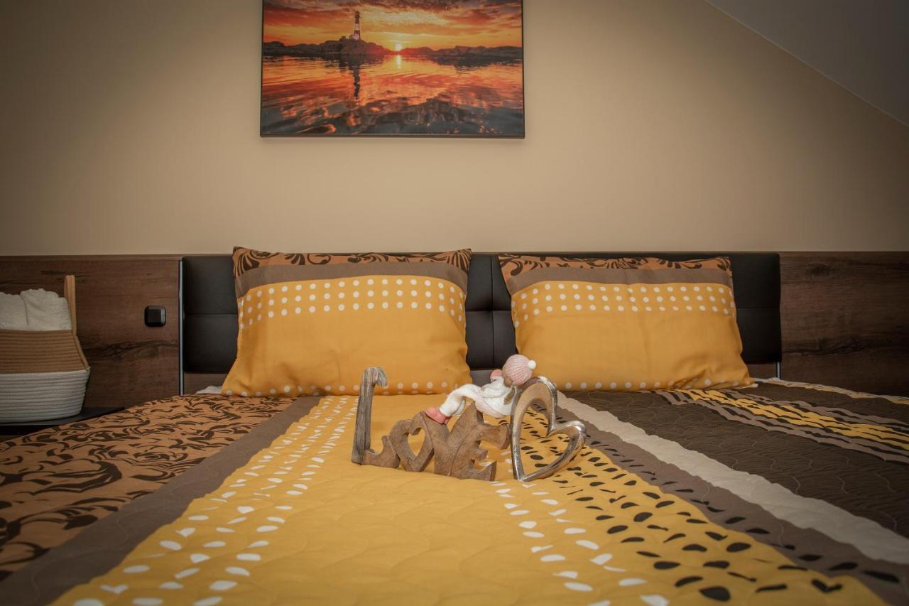Oros House Apartmanház Orosháza Exteriér fotografie