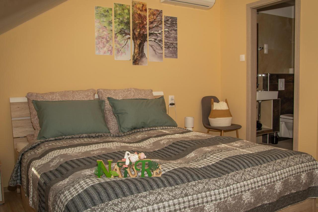 Oros House Apartmanház Orosháza Exteriér fotografie