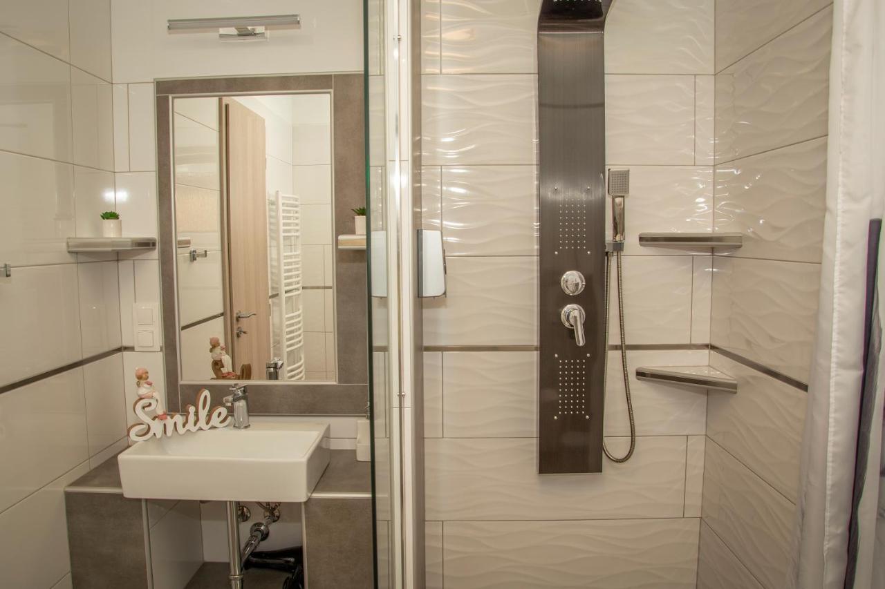Oros House Apartmanház Orosháza Exteriér fotografie