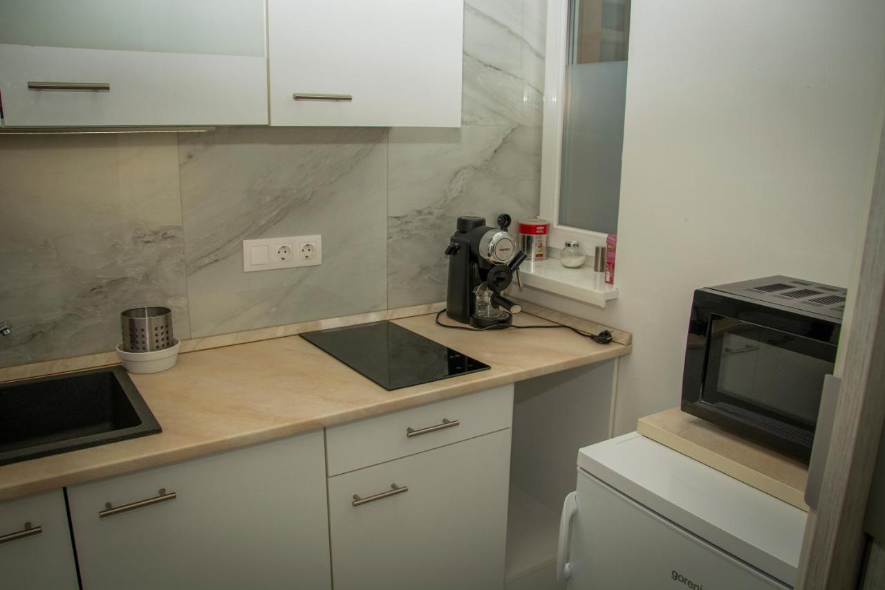 Oros House Apartmanház Orosháza Exteriér fotografie